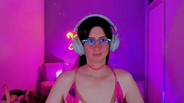 Snapshot of KimberlyJohnsoon chatting on 12.22.24 KimberlyJohnsoon online show from 12.22.24