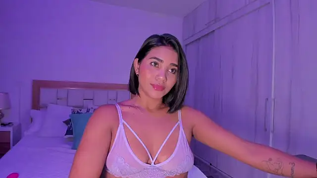 mia hank online show from 02.15.25