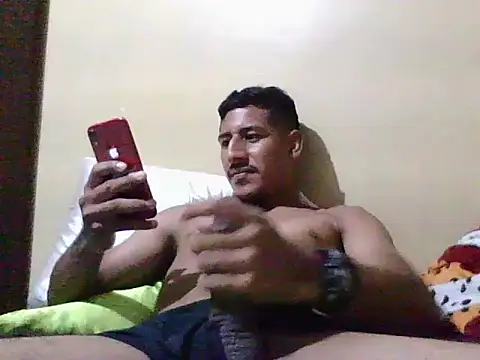 Snapshot of Andreson26 chatting on 12.15.25 Andreson26 online show from 12.15.25