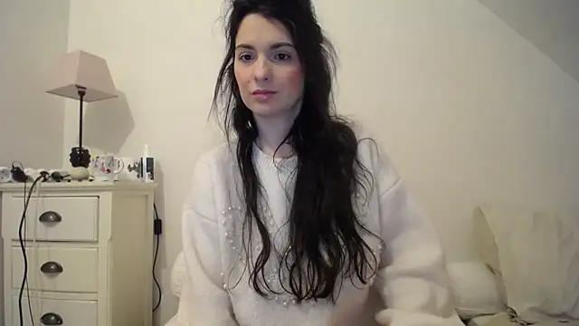 desirmiss1 online show from 02.13.25