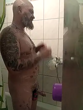 Snapshot of Friendsandmore chatting on 10.31.25 Friendsandmore online show from 10.31.25