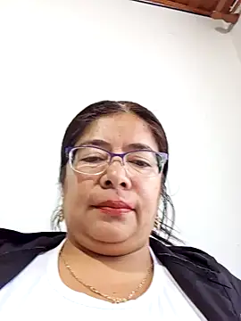   valentina18 online show from 12.17.24