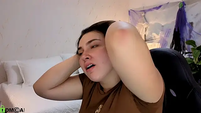 ava blue online show from 10.27.25