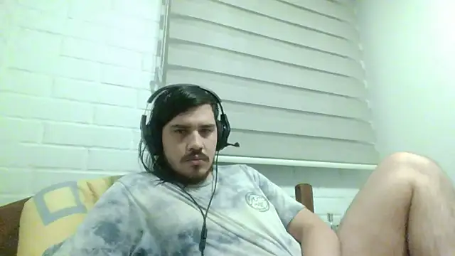 hung weeb online show from 03.31.26