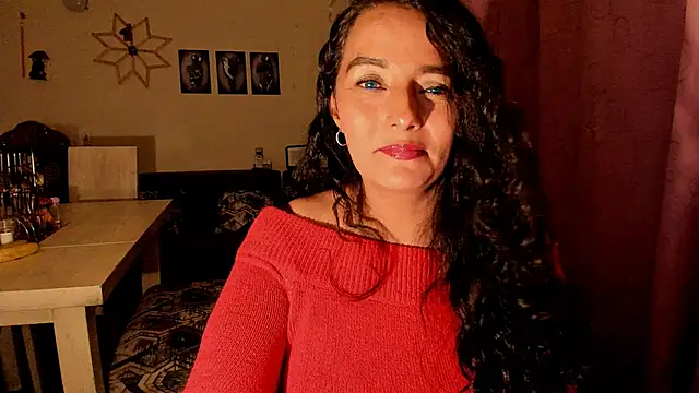 emma luxy online show from 04.18.26