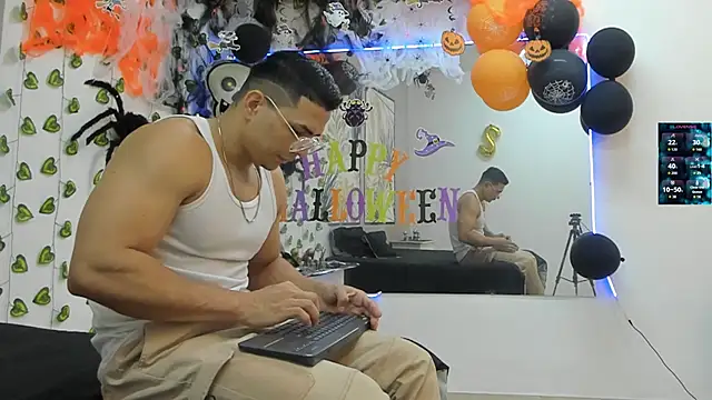 ChoreyTaiylor online show from 10.16.25