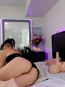 City Kat online show from 10.16.25