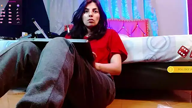 julieth sex1 online show from 01.13.25