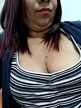 Snapshot of Alyona21 chatting on 12.03.24 Alyona21 online show from 12.03.24