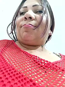 Snapshot of Alyona21 chatting on 02.06.25 Alyona21 online show from 02.06.25