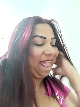 Snapshot of Alyona21 chatting on 02.25.25 Alyona21 online show from 02.25.25