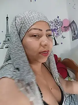 Snapshot of Alyona21 chatting on 07.06.26 Alyona21 online show from 07.06.26