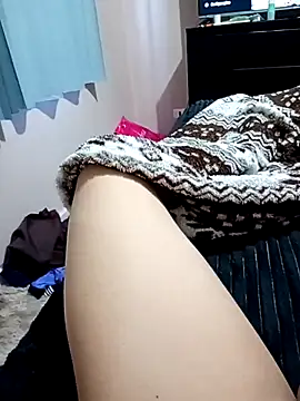 Snapshot of Santosgui14 chatting on 11.11.25 Santosgui14 online show from 11.11.25