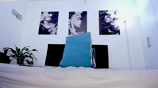 Snapshot of Eiden_allenx chatting on 11.24.25 Eiden allenx online show from 11.24.25