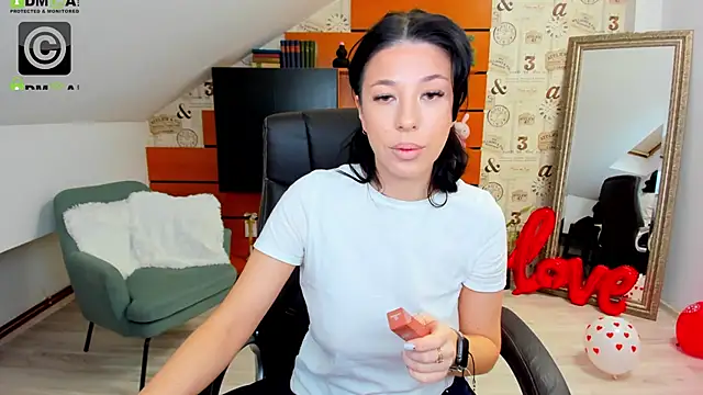 EmillyTaylor online show from 02.19.25