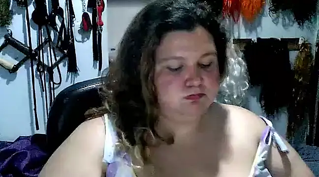 Snapshot of squirt322bbw chatting on 01.22.25 squirt322bbw online show from 01.22.25