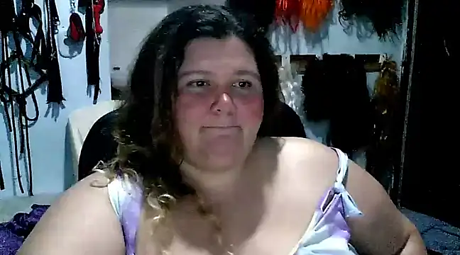 Snapshot of squirt322bbw chatting on 01.23.25 squirt322bbw online show from 01.23.25