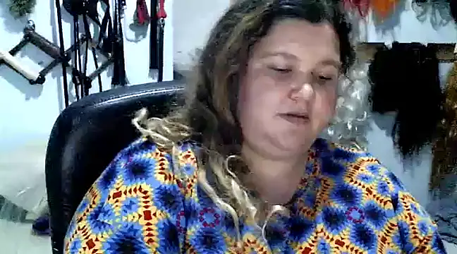Snapshot of squirt322bbw chatting on 01.23.25 squirt322bbw online show from 01.23.25