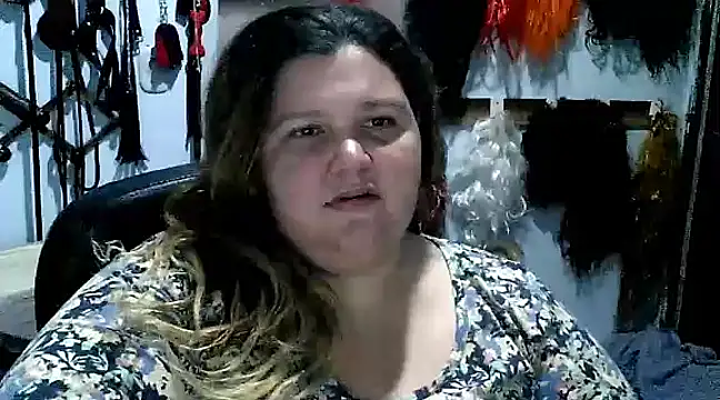Snapshot of squirt322bbw chatting on 01.25.25 squirt322bbw online show from 01.25.25