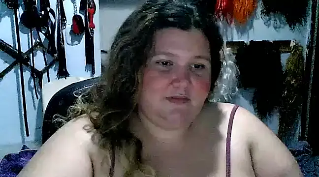 Snapshot of squirt322bbw chatting on 01.31.25 squirt322bbw online show from 01.31.25