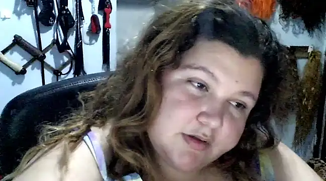 Snapshot of squirt322bbw chatting on 02.13.25 squirt322bbw online show from 02.13.25