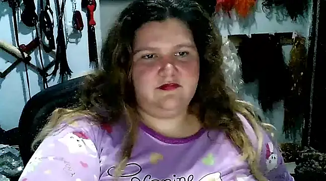 Snapshot of squirt322bbw chatting on 02.18.25 squirt322bbw online show from 02.18.25