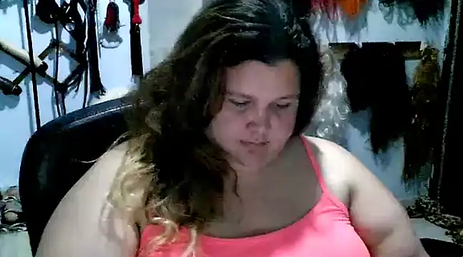 Snapshot of squirt322bbw chatting on 02.23.25 squirt322bbw online show from 02.23.25