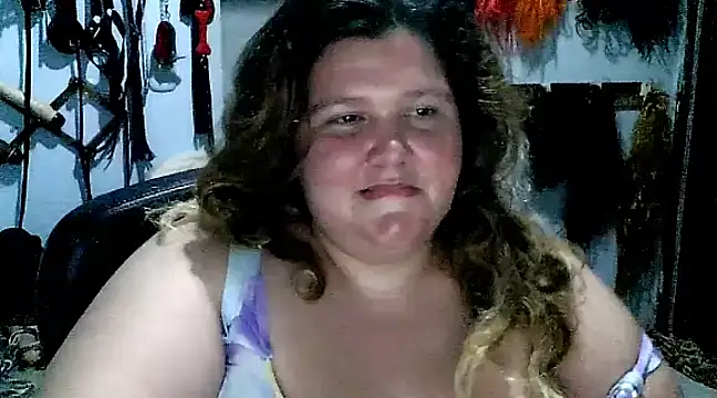 Snapshot of squirt322bbw chatting on 02.26.25 squirt322bbw online show from 02.26.25