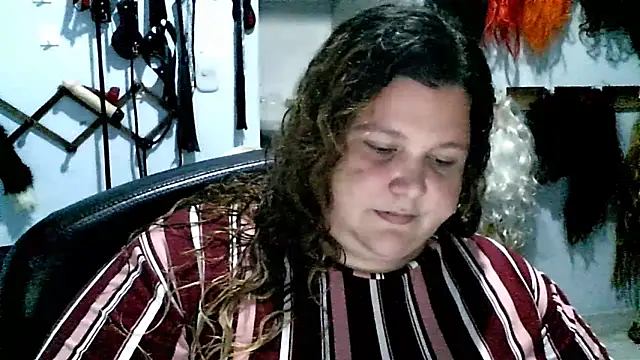 Snapshot of squirt322bbw chatting on 03.07.25 squirt322bbw online show from 03.07.25