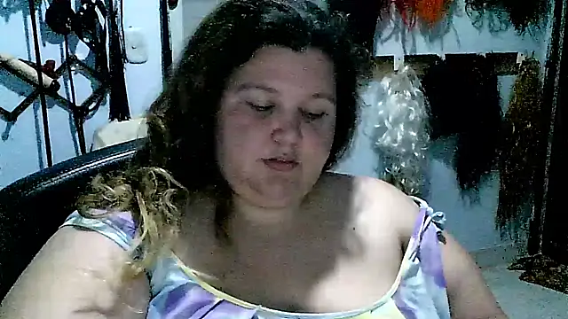 Snapshot of squirt322bbw chatting on 03.10.25 squirt322bbw online show from 03.10.25