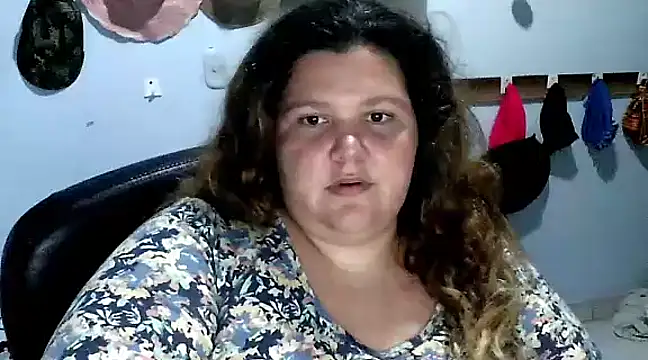Snapshot of squirt322bbw chatting on 03.17.25 squirt322bbw online show from 03.17.25