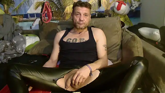 druckfug online show from 12.17.25