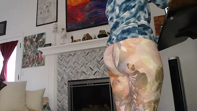 AuroraWillows online show from 01.30.25