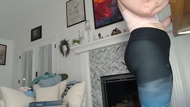 AuroraWillows online show from 10.21.25