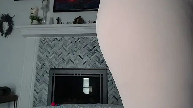 AuroraWillows online show from 02.12.26