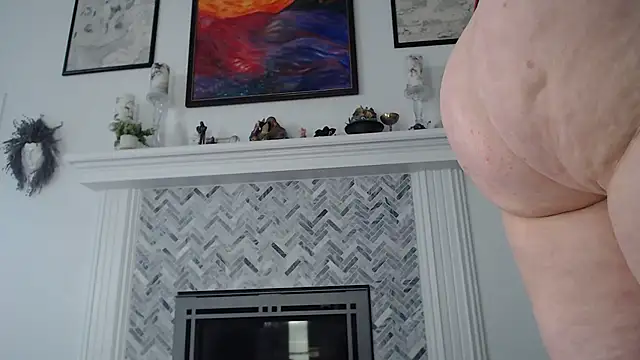 AuroraWillows online show from 02.16.26