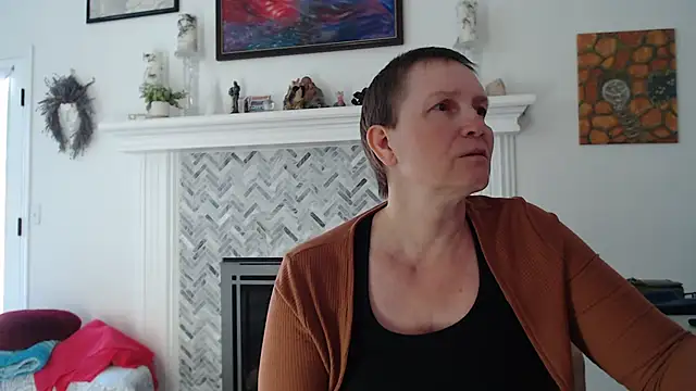 AuroraWillows online show from 04.18.26