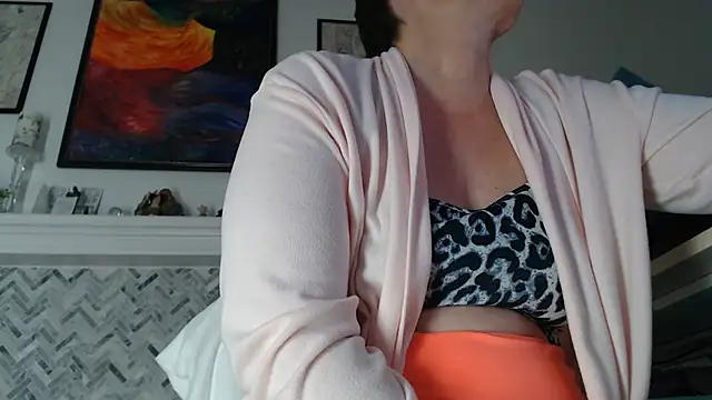 Snapshot of AuroraWillows chatting on 07.16.26 AuroraWillows online show from 07.16.26