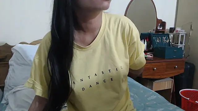 Beauty Asian Tina online show from 10.04.25