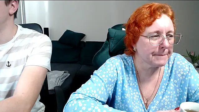 Snapshot of JoannaAndNeighbour chatting on 02.16.26 JoannaAndNeighbour online show from 02.16.26