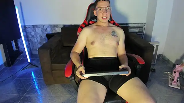 davinalhot online show from 04.08.26