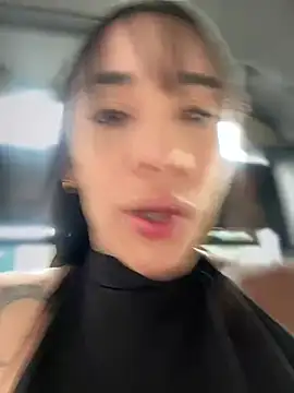 Snapshot of __IRIS__ chatting on 01.25.25 IRIS online show from 01.25.25