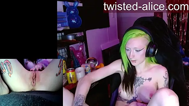 alicewonder09 online show from 04.17.26