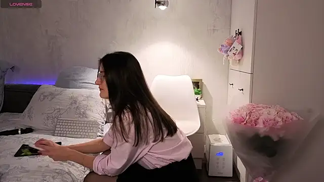 Alexperchik online show from 10.19.25