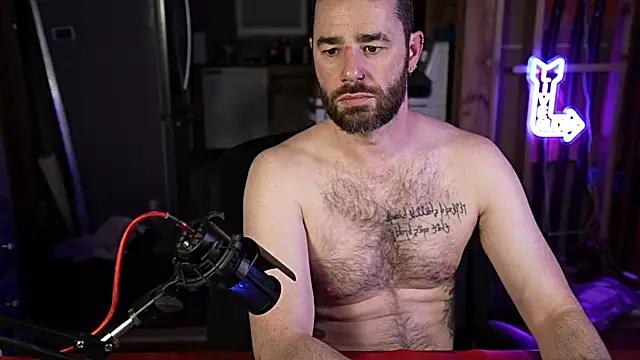 Snapshot of Fastflogger1 chatting on 01.18.25 Fastflogger1 online show from 01.18.25