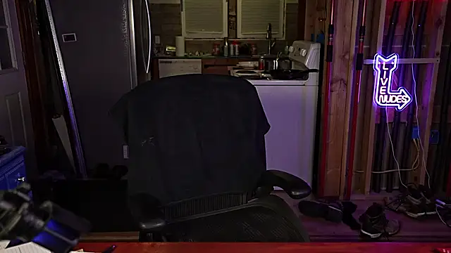 Snapshot of Fastflogger1 chatting on 01.30.25 Fastflogger1 online show from 01.30.25