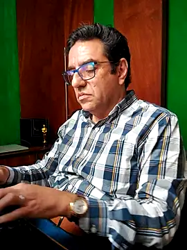 FernandoReuterG online show from 12.02.25