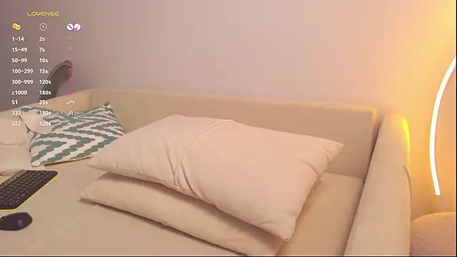 Rinas secret online show from 12.04.24