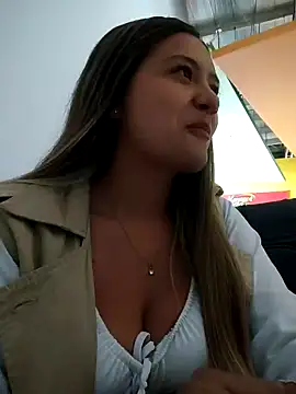 Snapshot of alana_69 chatting on 01.09.25 alana 69 online show from 01.09.25