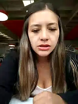 Snapshot of alana_69 chatting on 01.28.25 alana 69 online show from 01.28.25